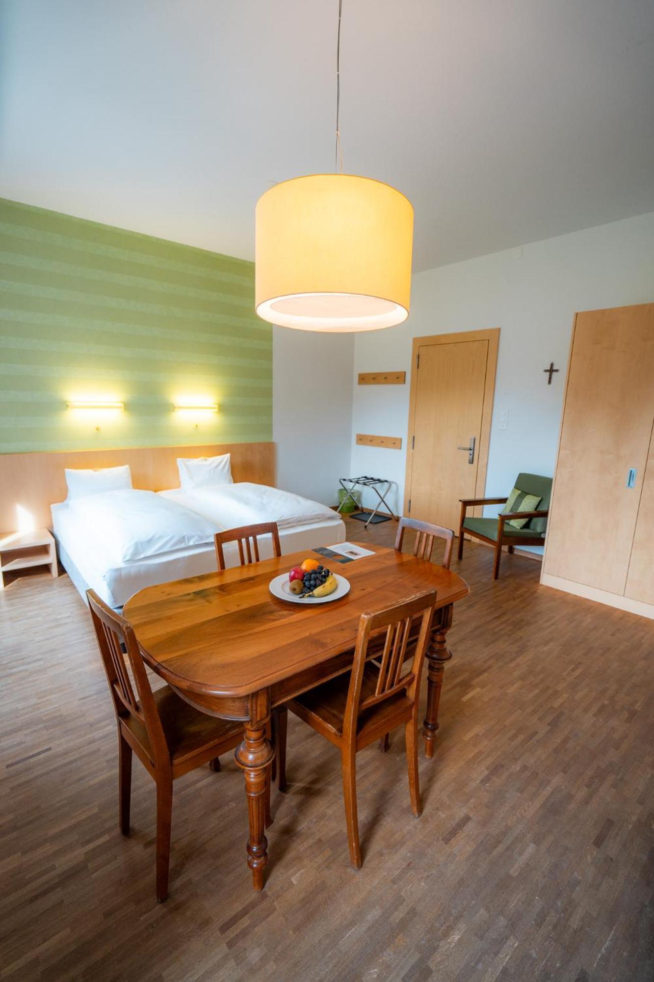 Haus Schoenstatt Contactless-check-in 3*